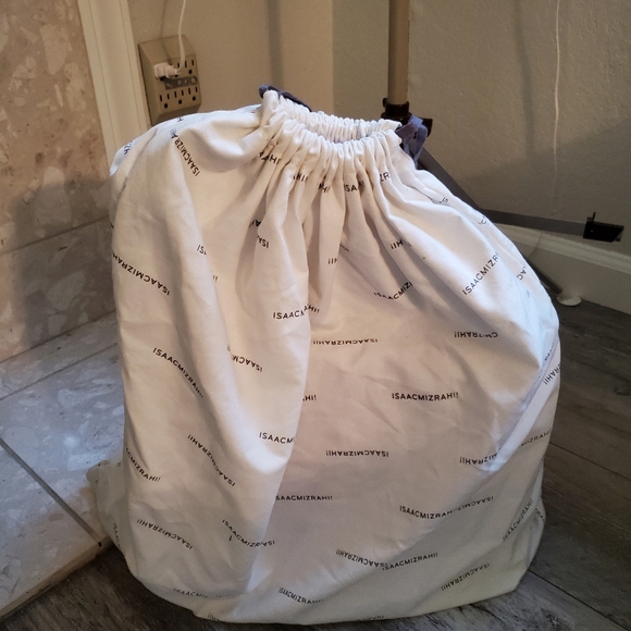 NWT ISAAC MIZRAHI PINK SHOULDER BAG - Picture 10 of 11